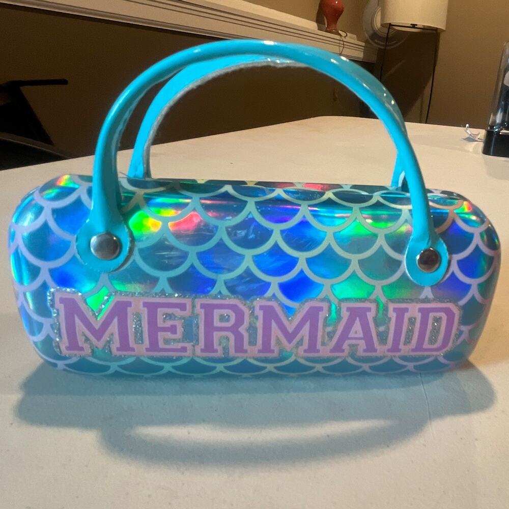 Mermaid Hard Eyeglass Case Blue Holographic‎ Scale, Portable Plastic 6x2x2